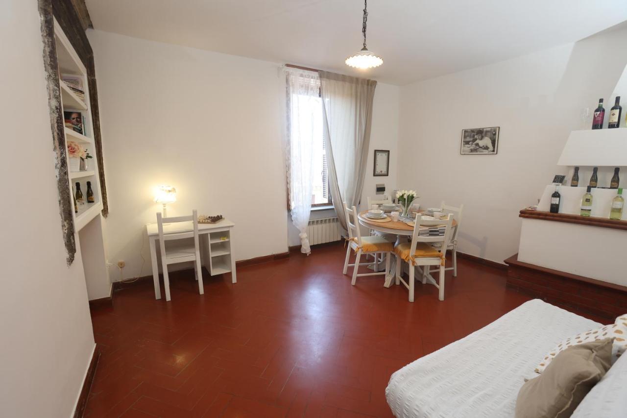 Relax Nel Borgo, La Fontana Apartman Campagnano Di Roma Kültér fotó
